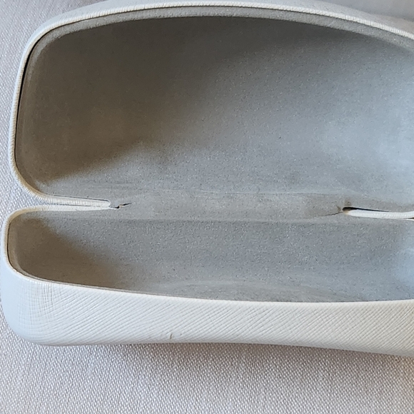 Michael Kors Cape Cod sunglasses, Model MK2078. - Picture 11 of 13